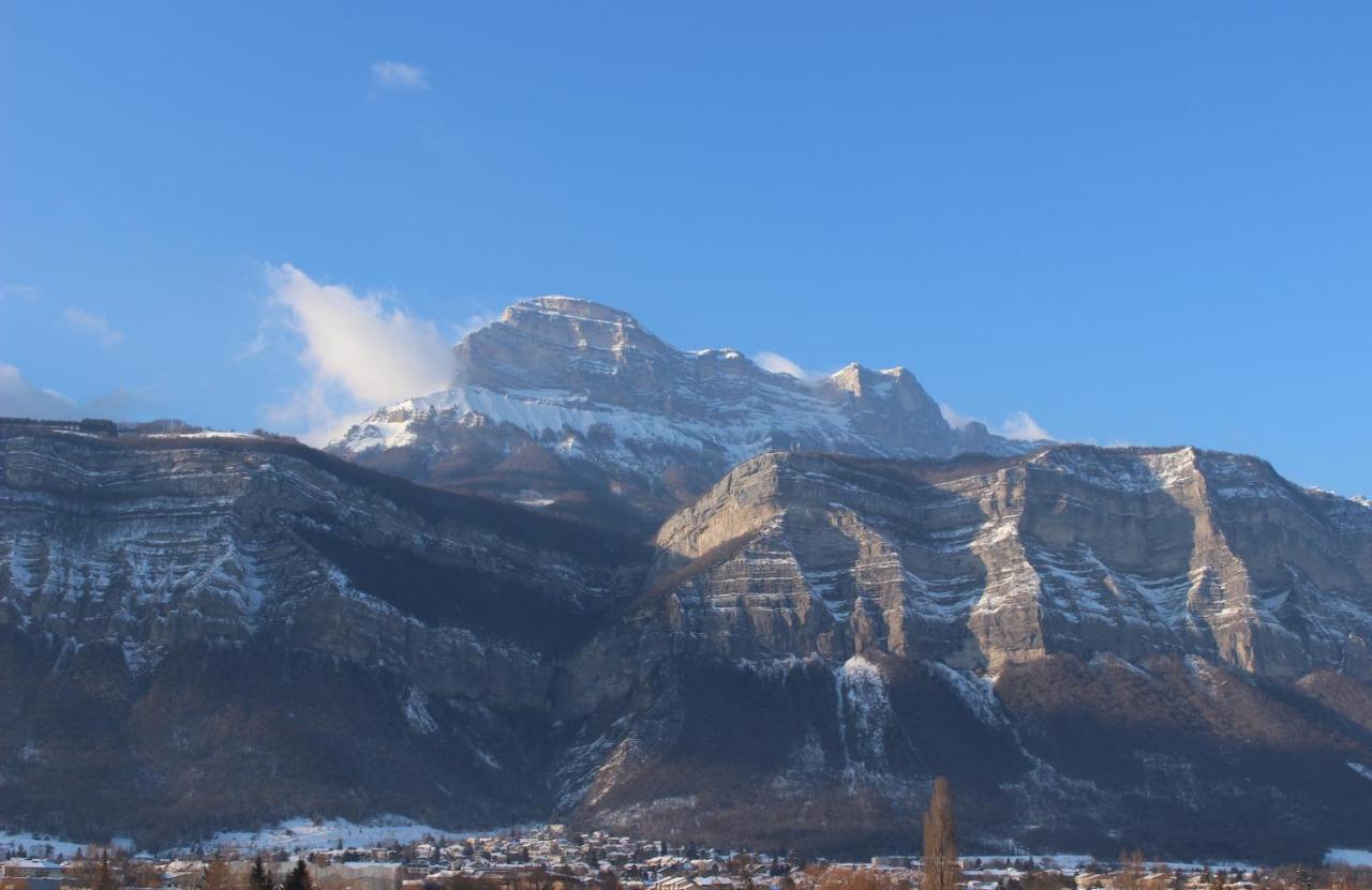 Ibis Styles Grenoble A41 Hotel 3*