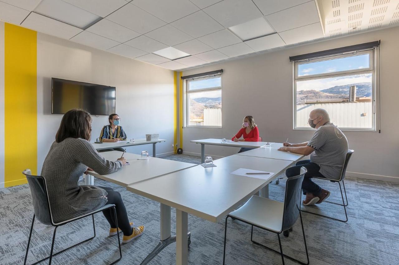 Ibis Styles Grenoble A41 3* Crolles