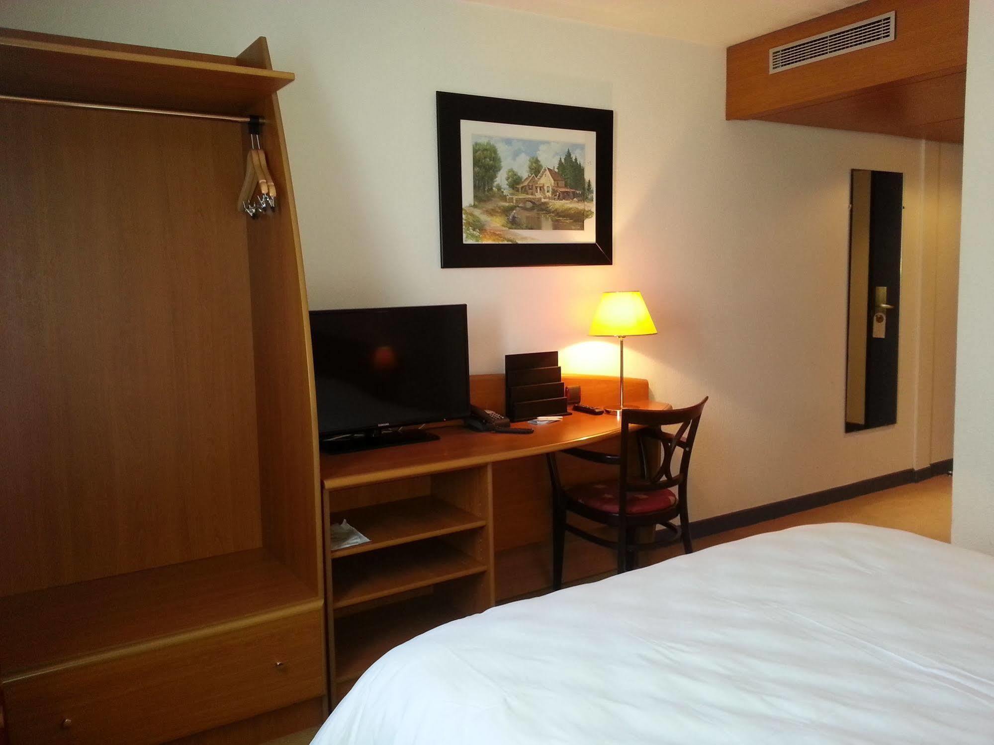 Hotel Ibis Styles Grenoble A41